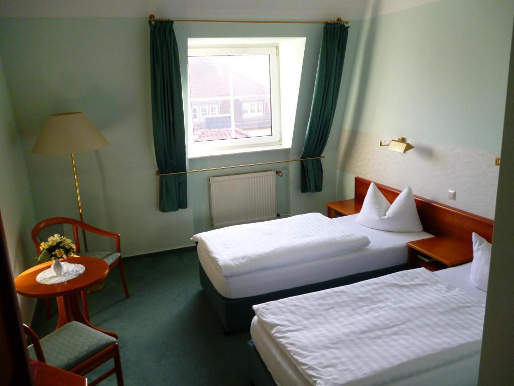 Hotel Brandenburg Koenigs Wusterhausen Ruang foto
